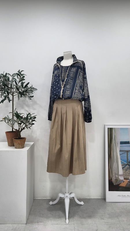 ペイズリージャケットコットンプリントジャケット 季節の変わり目ジップアップクロップジャケット