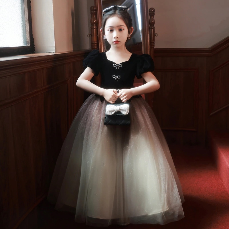 ワンピース 子供 女の子ドレスプリンセススカート2025新型司会者子供ピアノ演奏公演服春 ウェディングドレス キッズ