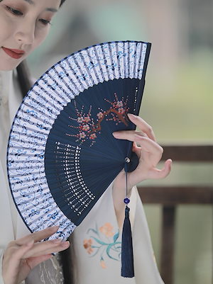 開閉が簡単な古代の扇子女性の扇子中国風の携帯用竹扇子漢服チョンサム写真小道具の扇子