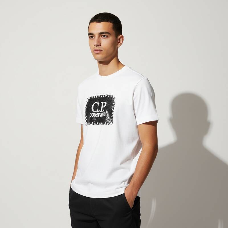 [カード決済で10%オフ] CP COMPANY KIDS 半袖Tシャツ CMM00T LAA17 10135 (大人用としても着用可能)