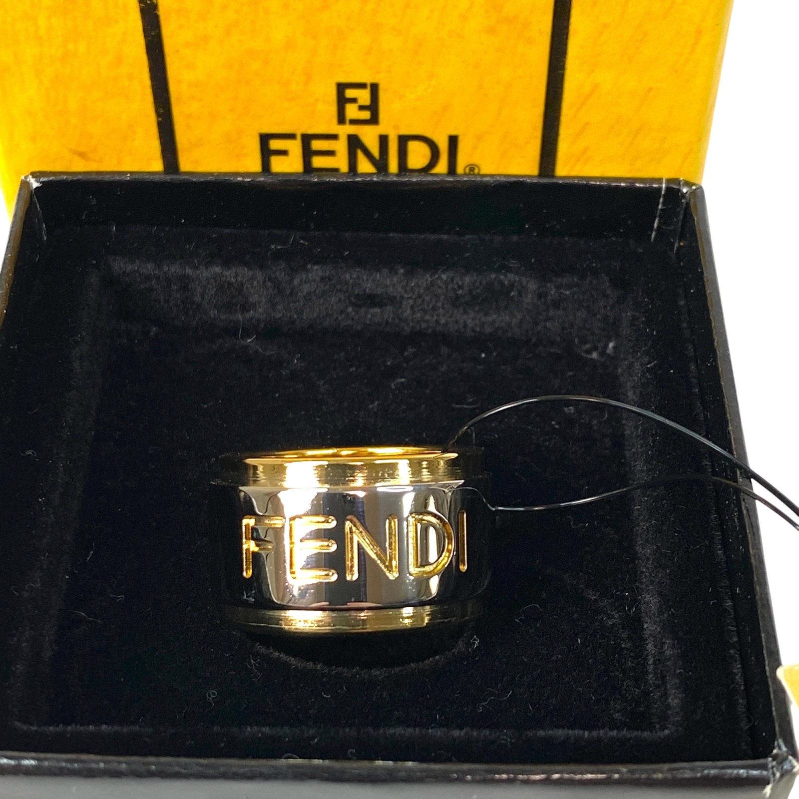 未使用 フェンディFENDI レディース スカーフリング ロゴ ゴールド×シルバー