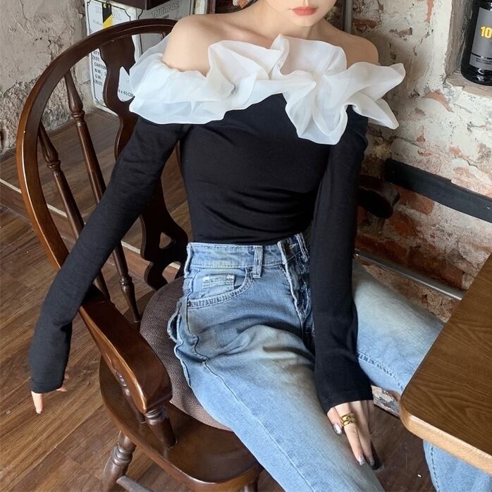 オフショルダー フリル トップス レディース 長袖 かわいい 大人可愛い きれいめ シンプル ストレート 上品 おしゃれ レトロ アジアン こなれ感 マニッシュ ガーリー 個性的 クール エレガント 5,780円