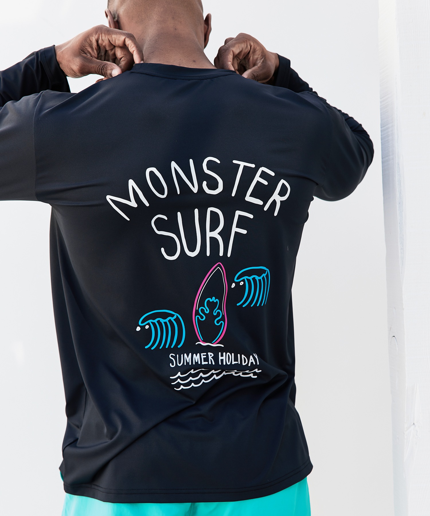 ブラックモンスターフィットモンスターサーフラッシュガードロングスリーブ (3色) /BM230212