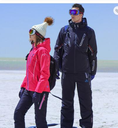 スキー＆スノボウェアスキーウェア レディースメンズカップル撥水性と通気性に優れた　保温厚手