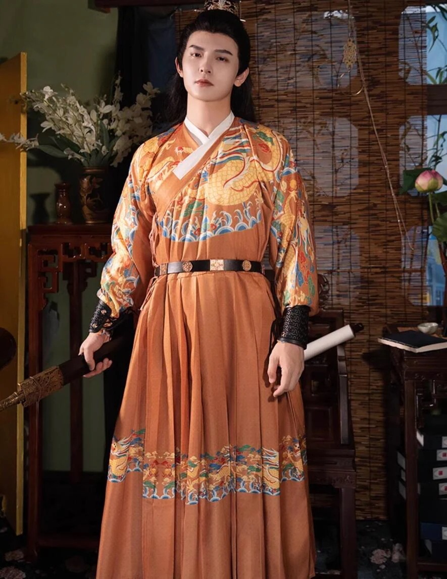 大人 中華コスプレ衣装 メンズ 中華コスプレ衣装 チャイナ服 明朝 侠客 禁衛軍 剣士　漢服 チャイナ服 中華衣装 ロング丈 龍プリント 交差襟 ロング丈 一式のブラウス 着脱やすいおしゃれ 大人 中