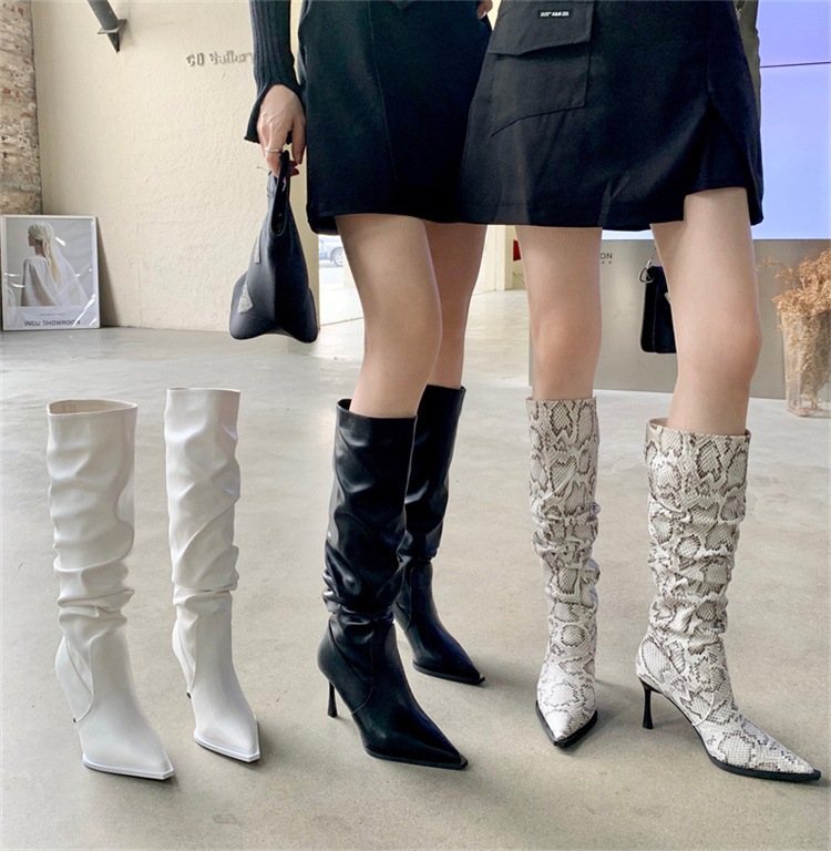 早い者勝ち レディース スパイクシューズ 細ヒール ポインテッドトゥ 2023年夏 ヘビ柄 シワ スタックブーツ 中ヒール 長靴 高筒ブーツ 快適である ロングブーツ