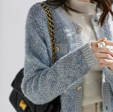 レディース トップス ニット セーター カーディガン 上着 長袖 ラウンドネック フェミニン ポケット 前開き 伸縮性 ツイード ボタン ヴィンテージ 厚手 ニット かわいい 大人可愛い きれいめ