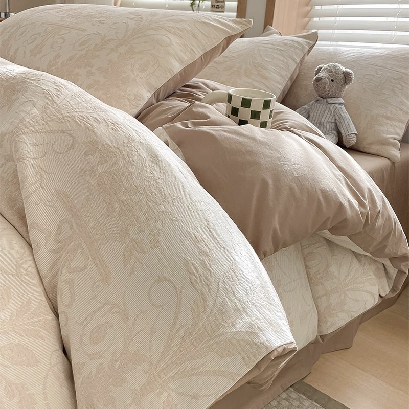 冬の純粋な綿のキルトカバーシングルピース200x230キルトカバーライトライトラグジュアリーハイエンドキルトカバーフルコットンメイラードスタイル4ピースセット 14,685円