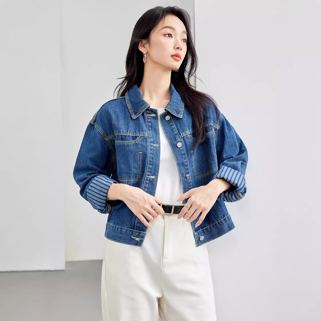 【急速出荷】送.料.無.料.縦縞パッチワーク デニム ショート 長袖 ジャケット コート レディー 秋までヘビロテ！