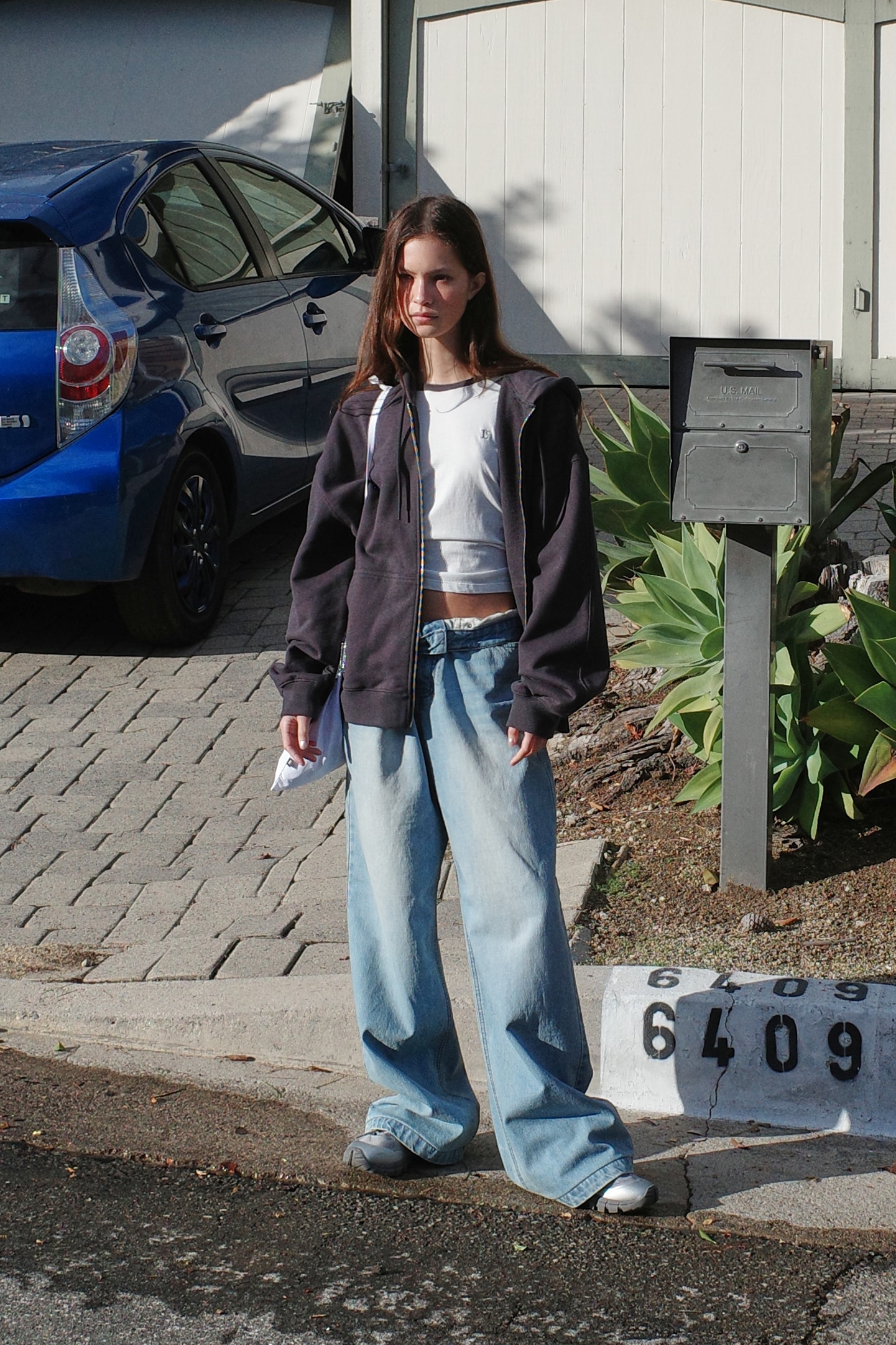 【LOW CLASSIC】 LC SOFT ZIP-UP HOODIE : CHARCOAL