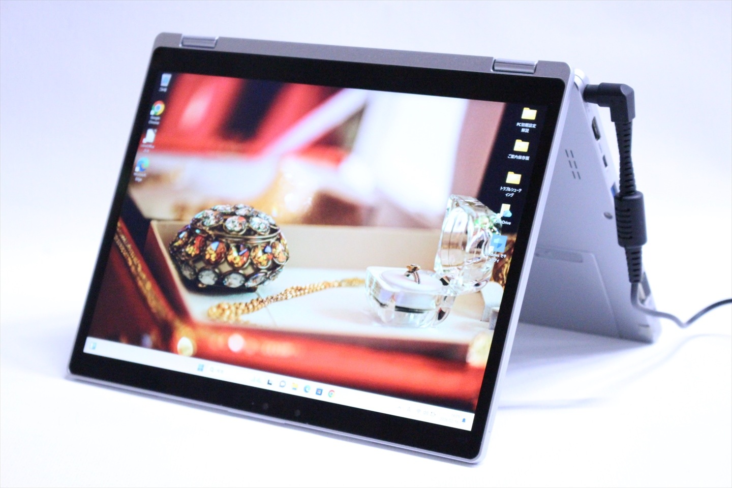 即配 2021年WQXGA+液晶パワフル2in1PC Lets note CF-QV1SFLAS i7-1185G7 16G 512GB 12.0WQXGA+ Wi-Fi6 リカバリ BAA評価