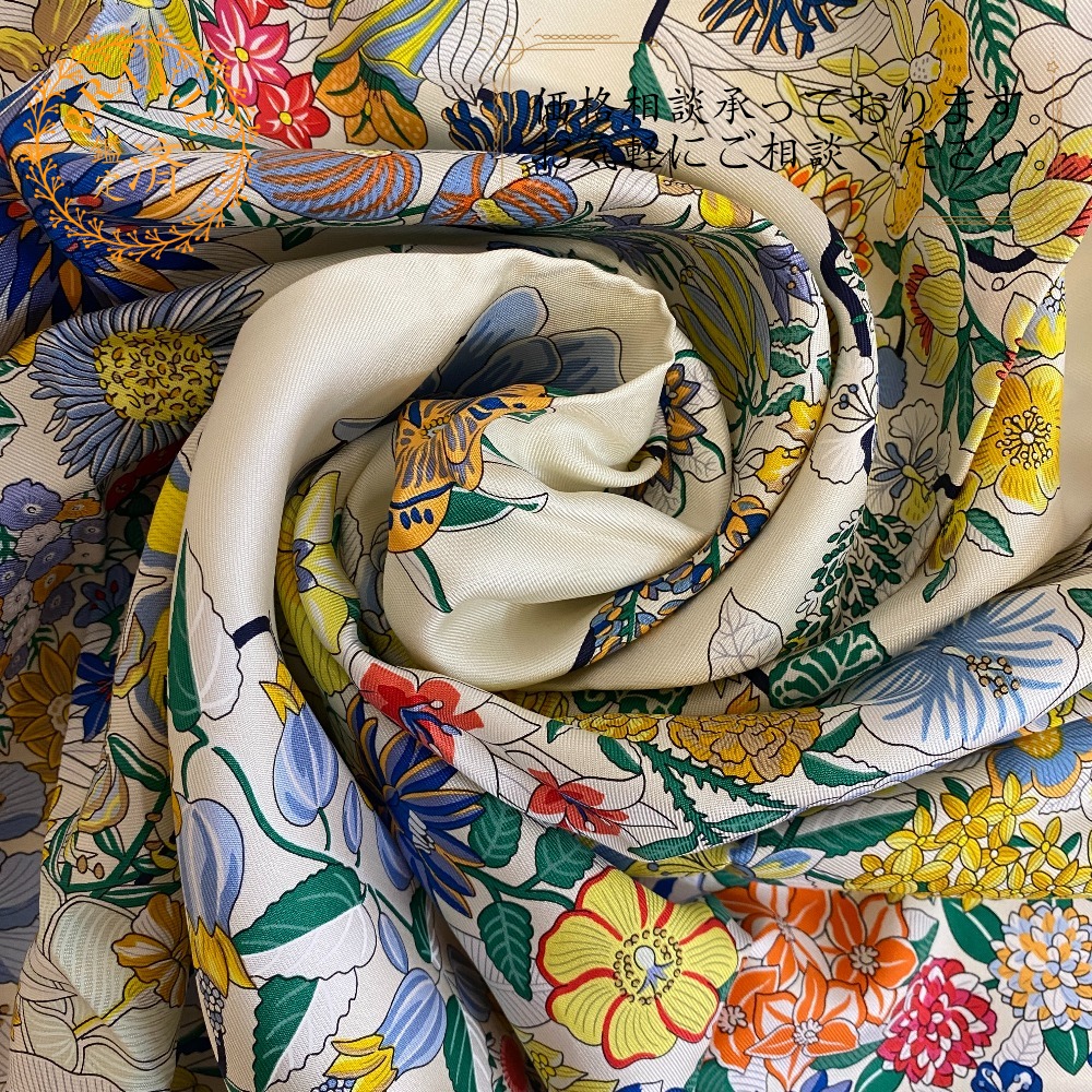 カレ90 PLANIFLEURS プラニフルール シルク スカーフ ホワイト レディース