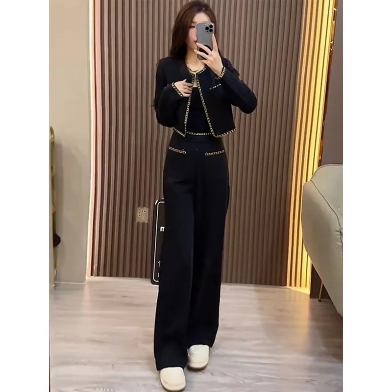 ハイエンドのカスタマイズ-軽くて大人なスタイルのデザインの小さな香りのスーツ女性のための 2024 秋の新しいニッチショートコートワイドレッグパンツ 2 点セット