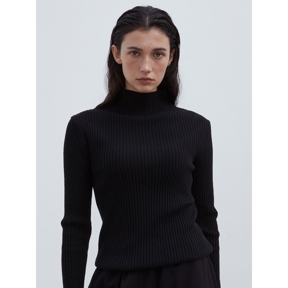 ouie OU003ゴルジタートルネックニット（2colors）