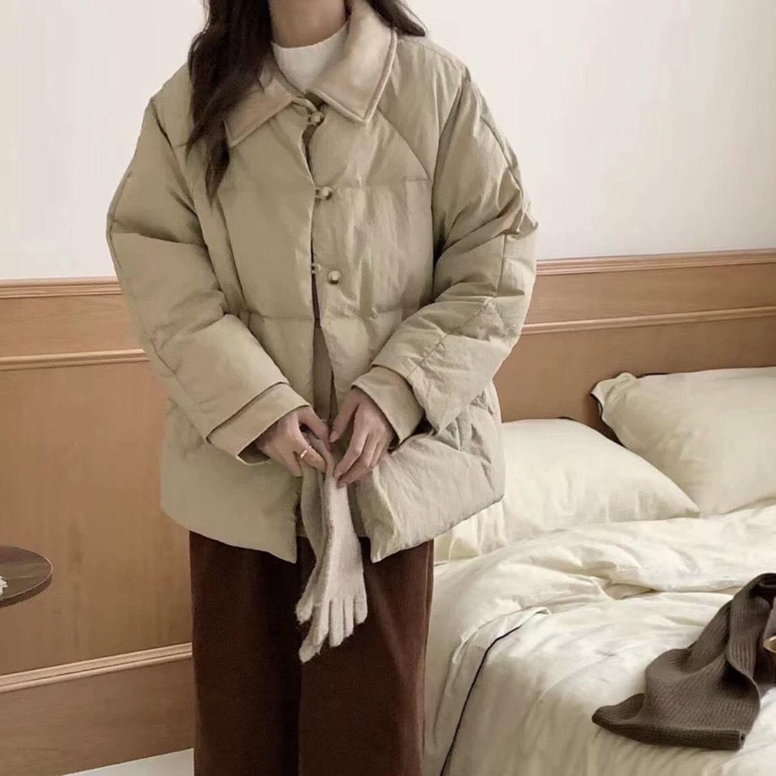 2024韓国版偽の2つの短い襟付きダウンジャケット女性のゆるい厚いコート白鴨パイルの小さなパン服 5,524円