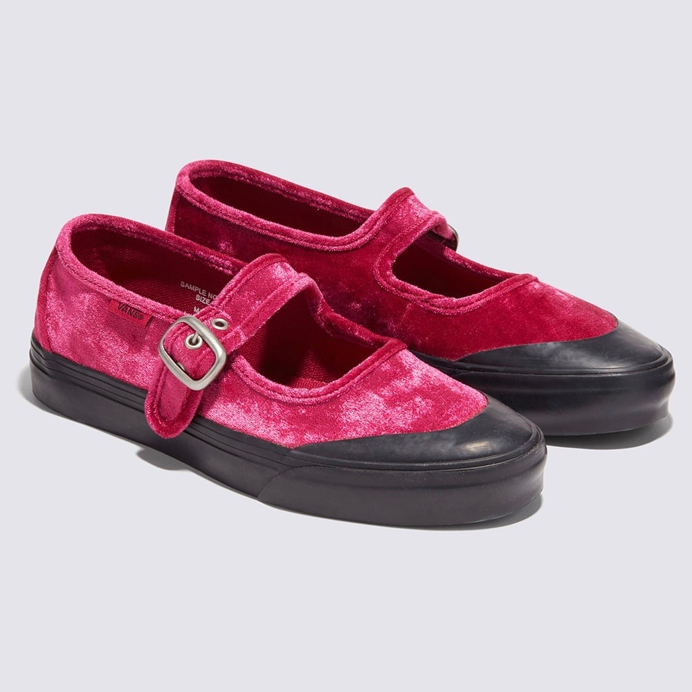 バンズメアリージェーン-ベルベットタッチチェリージュビリー/VN000CRRC9L1