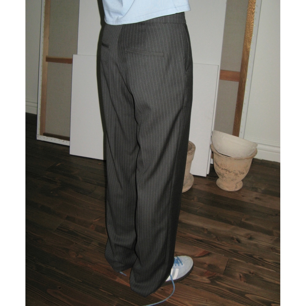 SINOON ヘリンボーンストライプパンツ (チャコール)