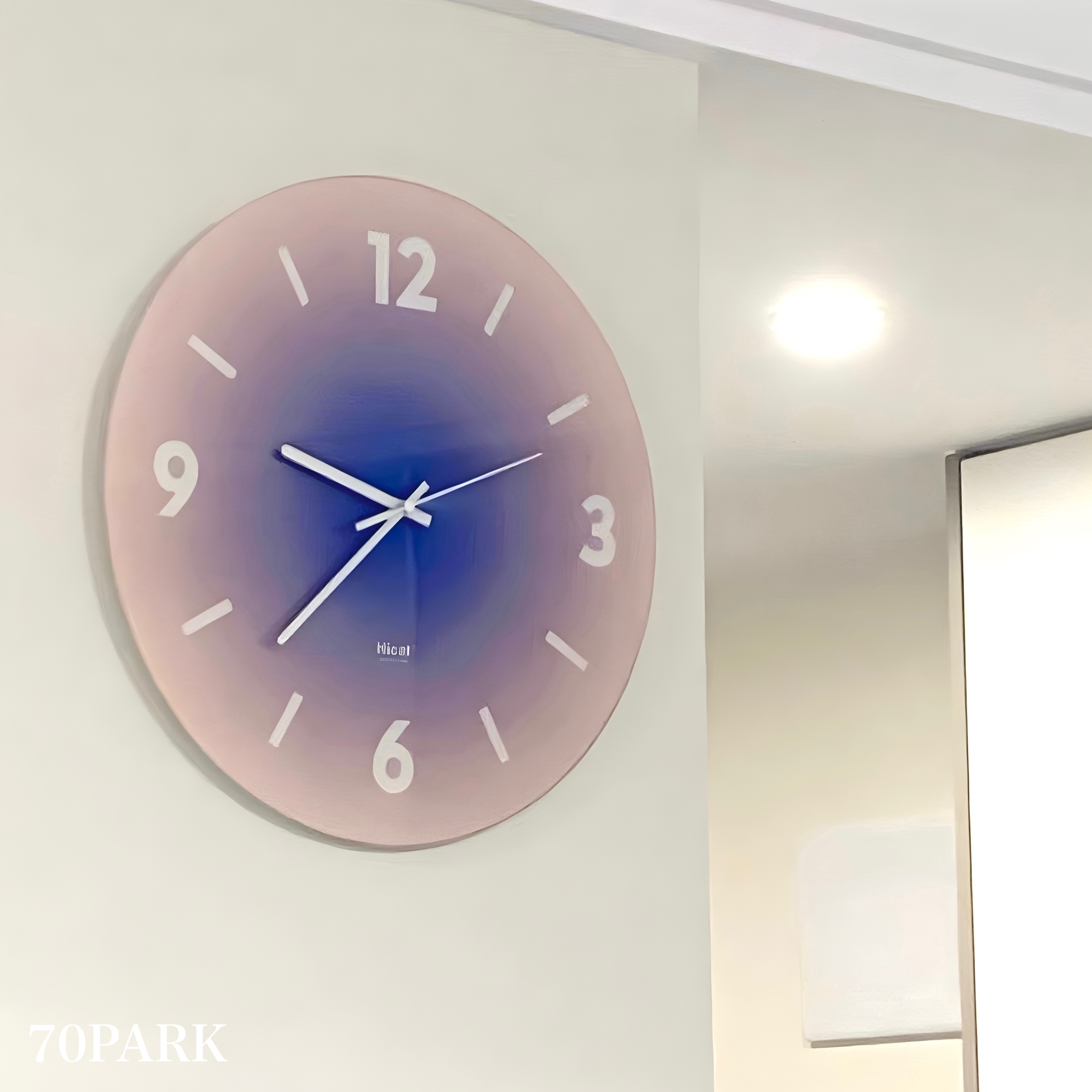 スタンド付き グラデーション 文字入り クロック 全3色 掛け時計 置き時計 卓上 おしゃれ 韓国インテリア 韓国雑貨 韓国っぽ インテリア雑貨 韓国 時計 70PARK