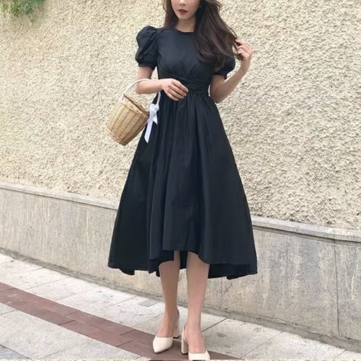 ドレス ワンピース パーティー 二次会 演奏会 発表会 ステージ フォーマル 謝恩会 膝下 ミモレ ミディアム丈 アシンメトリー丈 半袖 ボリューム パフスリーブ ラウンドネック 襟なし