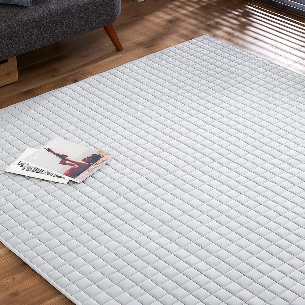 アイリスオーヤマ 通気性吸湿性に優れた麻混ラグでさらっと快適 185×185cm グレー 凸凹の織りでベタつきにくい 手洗い可能でいつでも清潔 消臭加工付き 安心して過ごせる滑り止め加工 ラグ マット