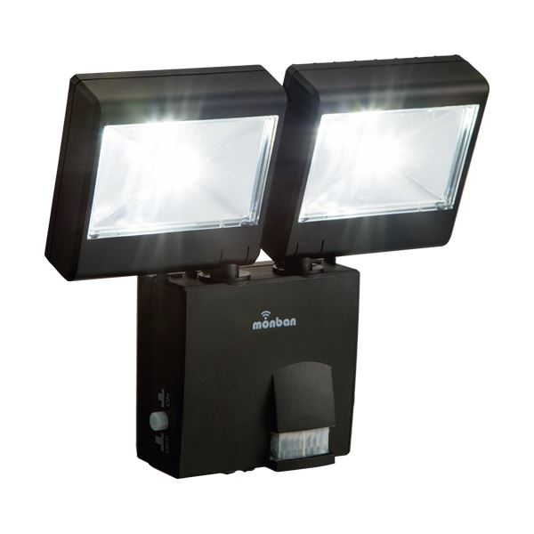 オーム電機 LEDセンサーライト（乾電池式 2灯2W） LS-B224D-K 1台 5,492円