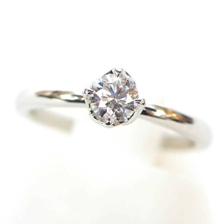 俄 NIWAKA 指輪 ﾀﾞｲﾔ立爪指輪 0.281ct ＃8 F VS1 3EX ﾀﾞｲﾔﾓﾝﾄﾞ/ﾌﾟﾗﾁﾅ/Pt950 3.0ｇ 【中古】(41153)