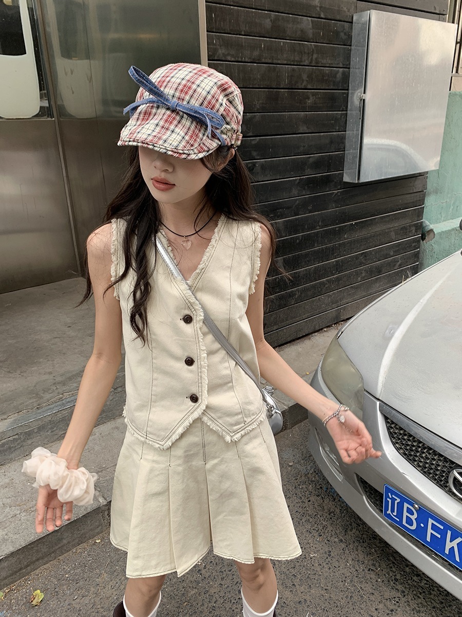 気質vネックローエッジベストベストプリーツスカートツーピースレディース夏ファッションスーツ