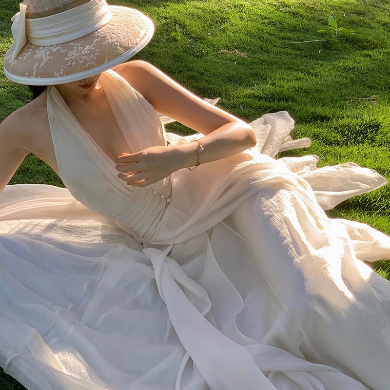 ウエディングドレスノースリーブVネックワンピース夏 9,630円