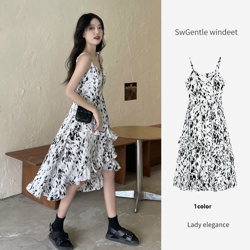 フランスの初恋の優しい花柄サスペンダードレス女性用夏デザインプリント小柄気質ロングスカート