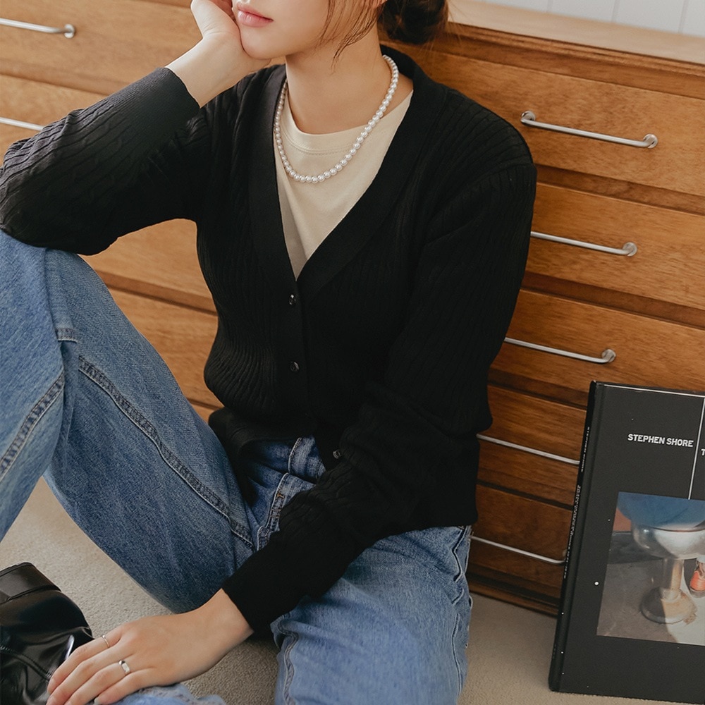 [7色] Vネックケーブル編み長袖カーディガン