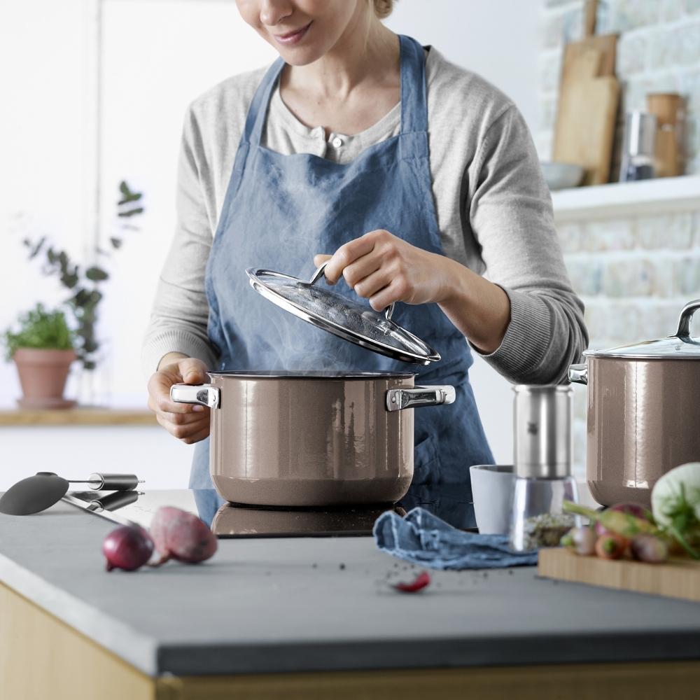 ラッピング対応 WMF 両手鍋 20cm IH 対応 鍋 ハイキャセロール フュージョンテック ミネラル ドイツ製 なべ 29,700円