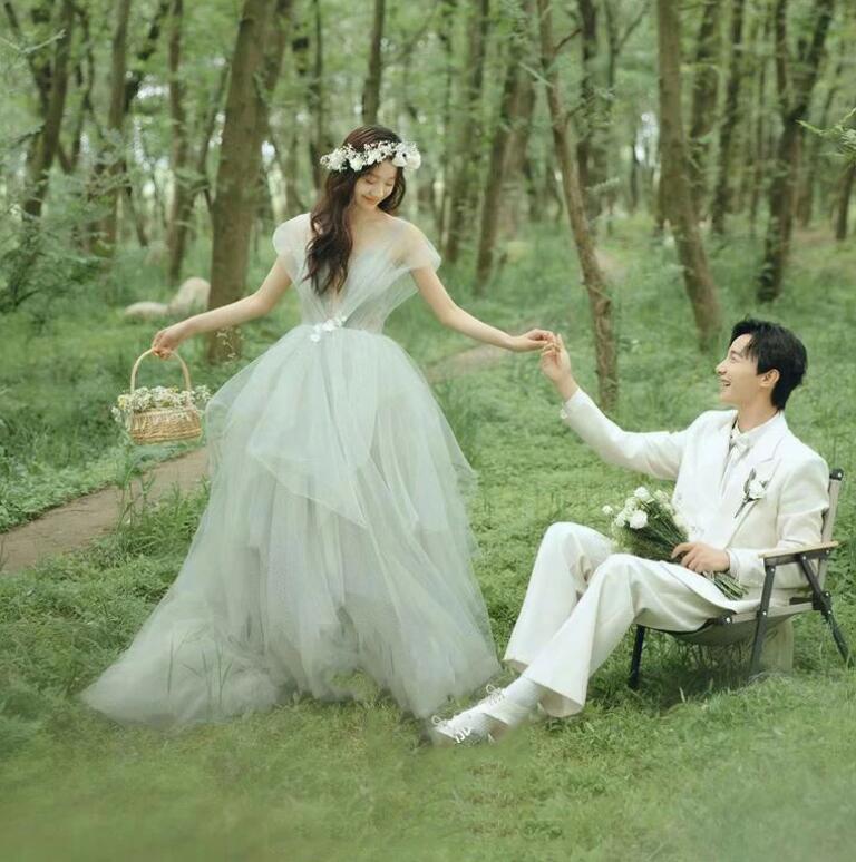 カラードレス コンサート 高級感 ウェディングドレス ロング 花嫁ドレス お姫様 成人式ドレス 卒業式ドレス 披露宴 ワンピース 前撮りドレス 後撮り オフショルダー 二次会ドレス 可愛い パーティー 7,460円