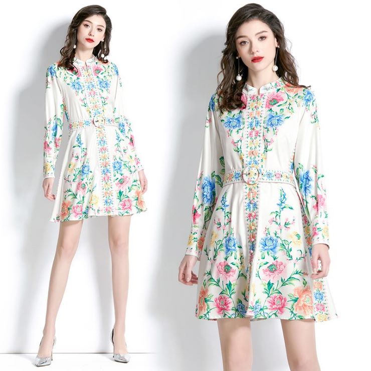 ONE PIECE 切り抜き　セット スタンドカラー長袖ミニ丈花柄ワンピース □ ワンピース 結婚式