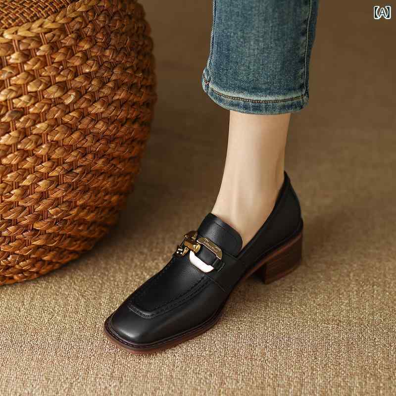 ローファー レディース オフィス レトロ 英国 カレッジ スタイル 小さい 革靴 スクエアトゥ 革 女性 デイリー ミッド ヒール 5センチメートル 通勤 深口 シングル シューズ