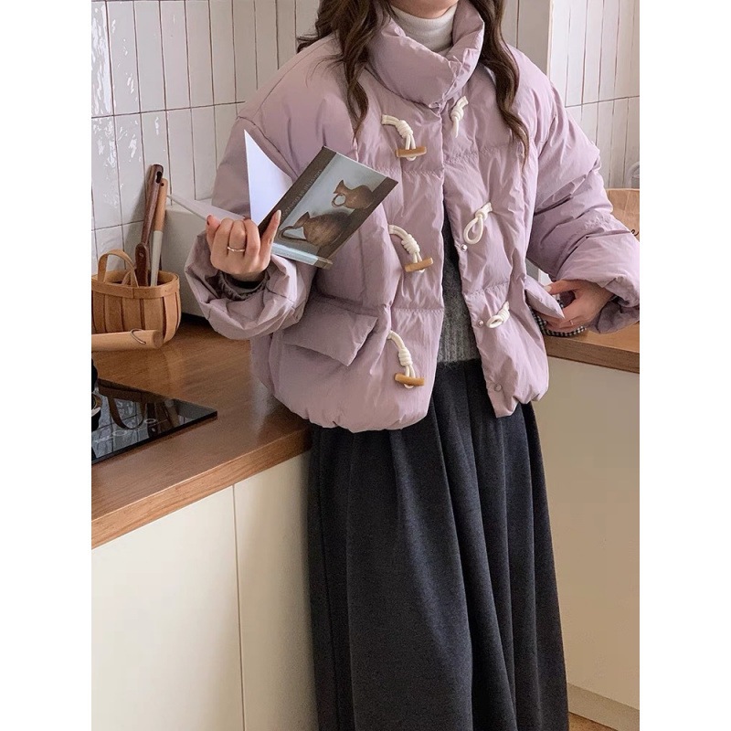 Yimo 韓国風ホーンボタンショートダウンジャケット レディース 2025年冬新作 スタンドカラー ゆったり ホワイトダックダウン パファージャケット レディース