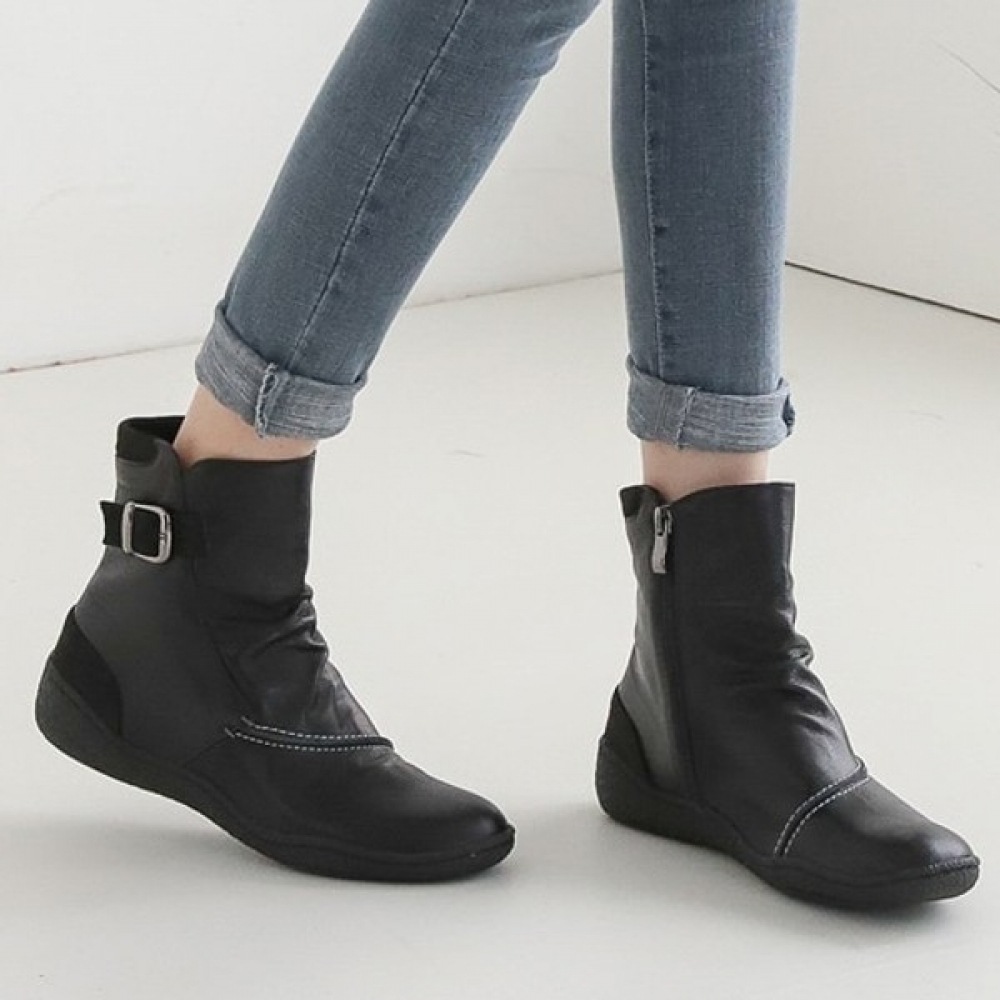 (Ninas Paris) 高品質コージーライニングバックルステッチアンクルブーツ