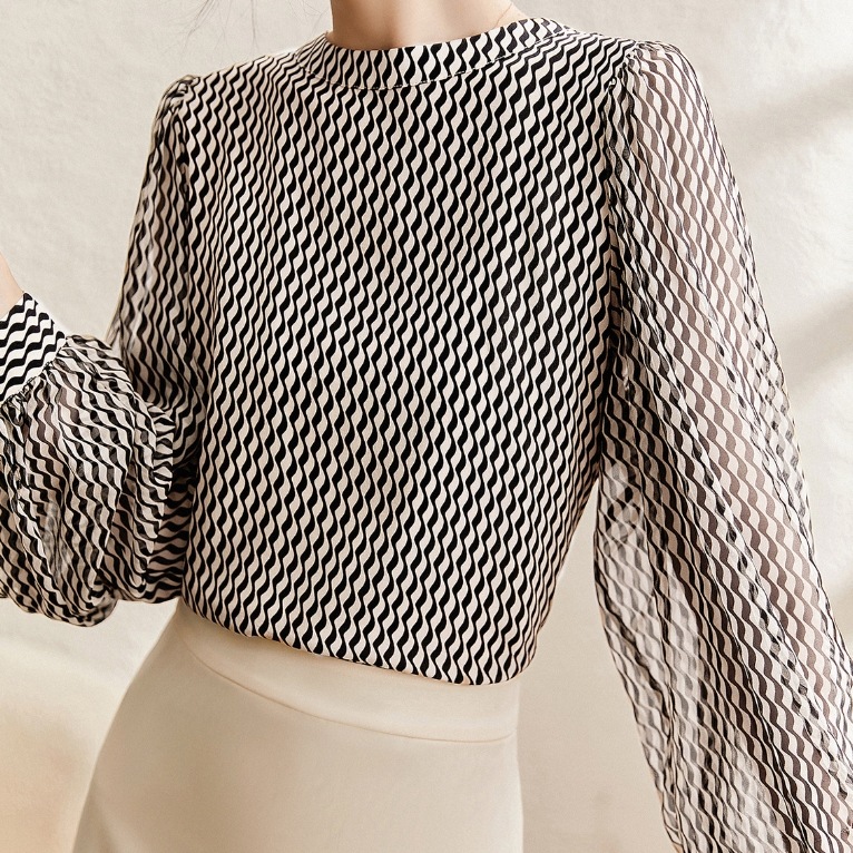 レディース トップス シャツ ブラウス プルオーバー 長袖 透け感 薄手 かわいい 大人可愛い きれいめ シンプル カジュアル 上品 おしゃれ かっこいい レトロ こなれ感 ラフ ルーズ 個性的