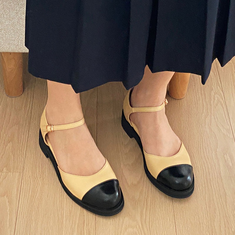 2color 安定感のあるストラップ付き モダン, ベーシックな 無地．配色．バイカラー ラウンドトゥ ローヒール デイリーパンプス