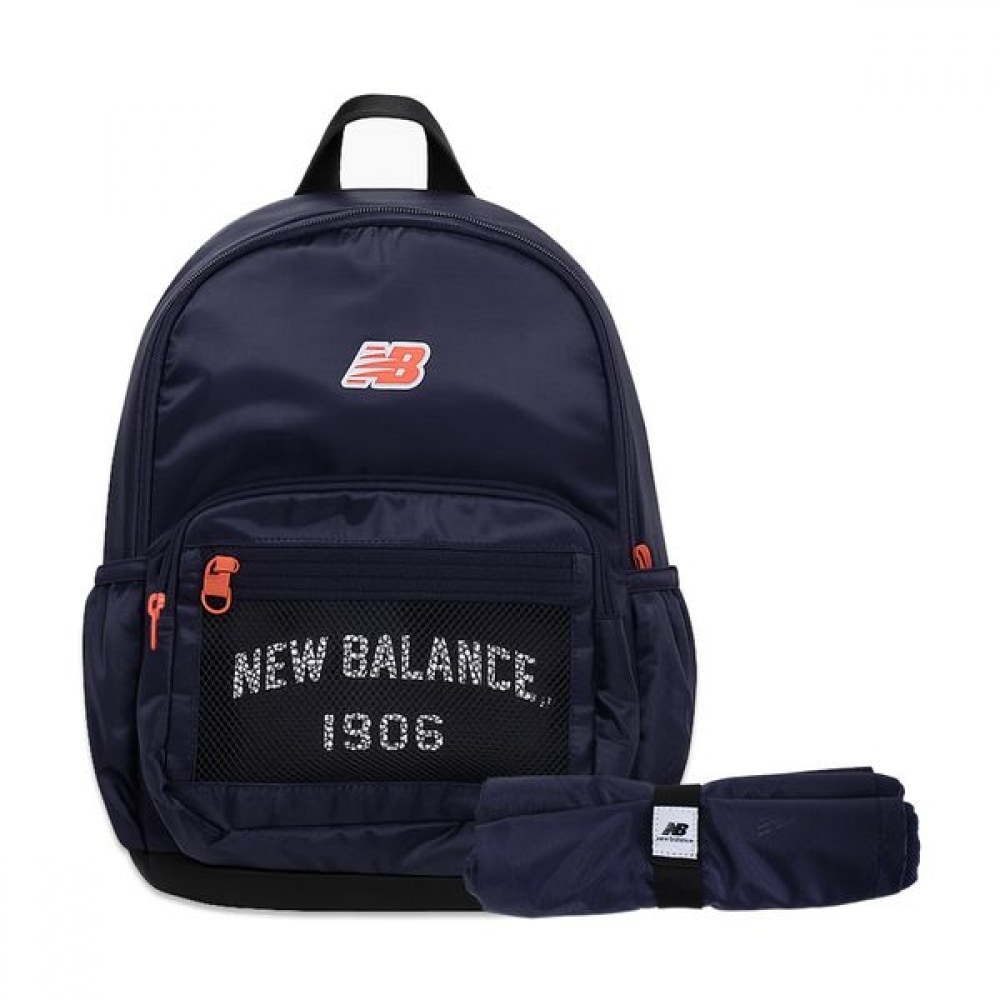 ニューバランス NB ニューバランスエッセンシャルピクニックバックパックスポーツ学校旅行バッグネイビー NK8AES401U-59