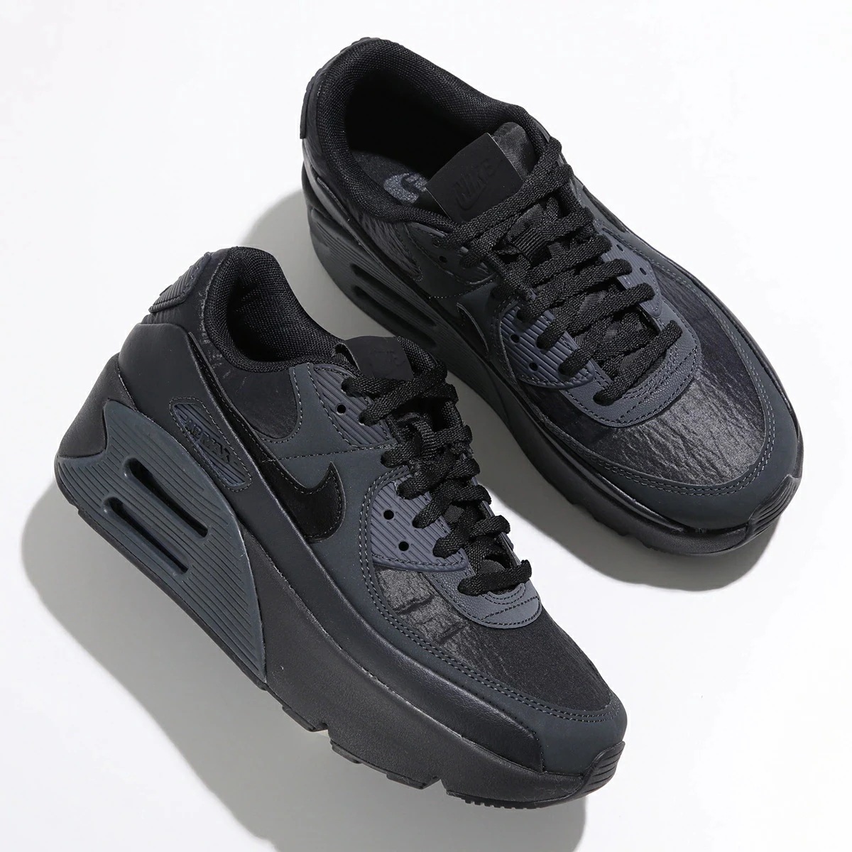 NIKE ナイキ スニーカー AIR MAX 90 LV8 エア マックス HF9415 レディース ローカット レザー オールブラック 厚底 ロゴ 靴 シューズ 001/OFF-NOIR