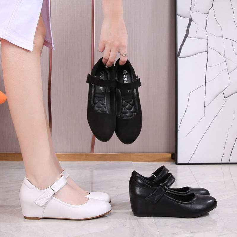 500円OFFクーポン アンクルストラップ 厚底 パンプス 小さいサイズ ウェッジソール ヒール4cm ローヒール 走れるパンプス 脱げない 歩きやすい ぺたんこ ストーム 疲れない シンプル 結婚式