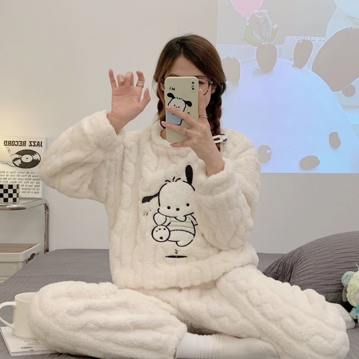 サンゴネル秋冬 2点セット クロミちゃん もこもこパジャマ ルームウェア 上下セットクロミちゃんポチャッコキティちゃんマイメロルームウェア セットアップ 部屋着パジャマ レディース 福袋 4,671円