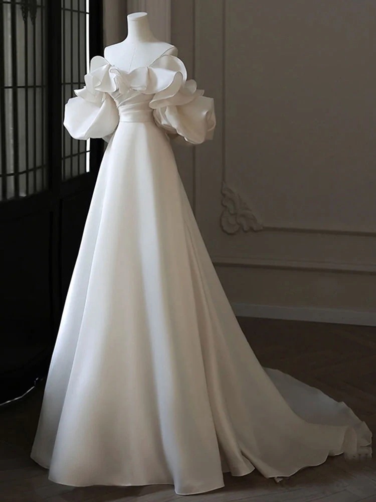 ライトウェディングドレス2024気質スーパースタイルドアドレス花嫁ウェルカムドレススカート結婚式披露宴スモールテール