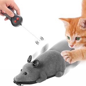 猫のおもちゃのリモコンシミュレーションマウス面白い猫の群がるペット用品