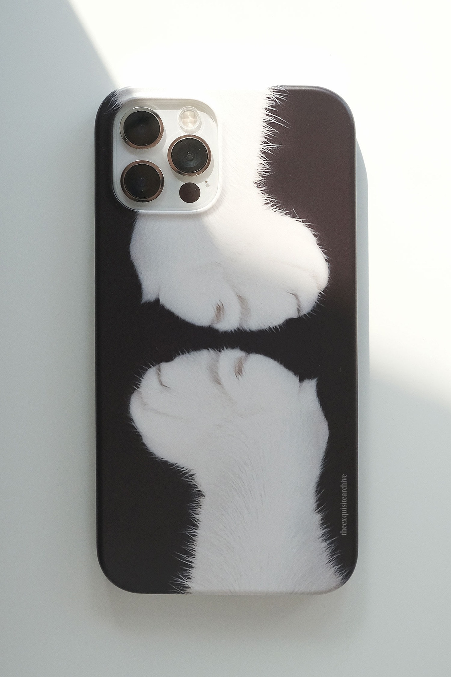 the Exquisite Archive My cat s foot Hard Case