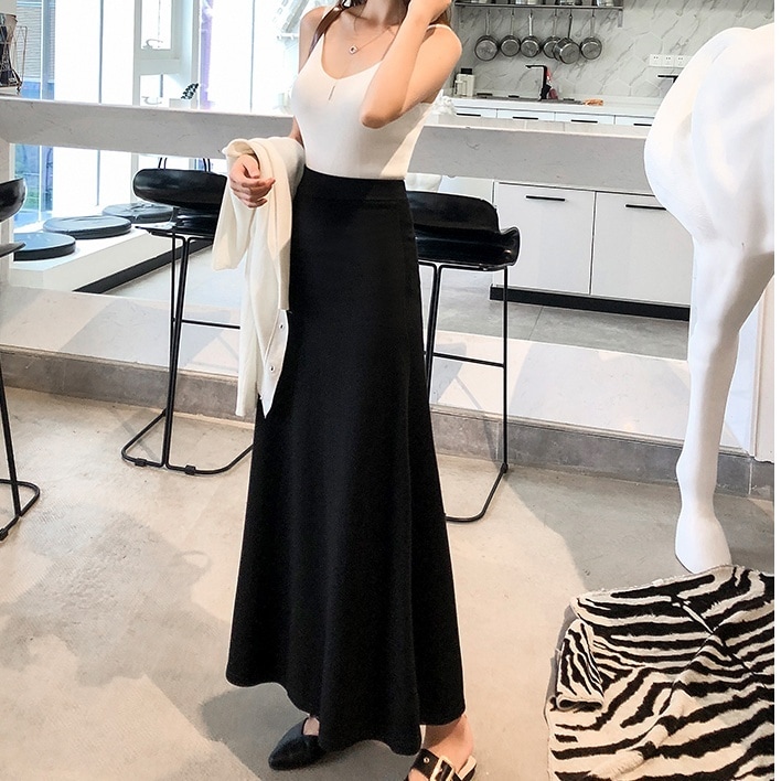ボトムス スカート ロングスカート フレアスカート ロング丈 フレア かわいい 大人可愛い きれいめ カジュアル おしゃれ かっこい 大人女子 こなれ感 レトロ ルーズ 個性的 主役級 存在感