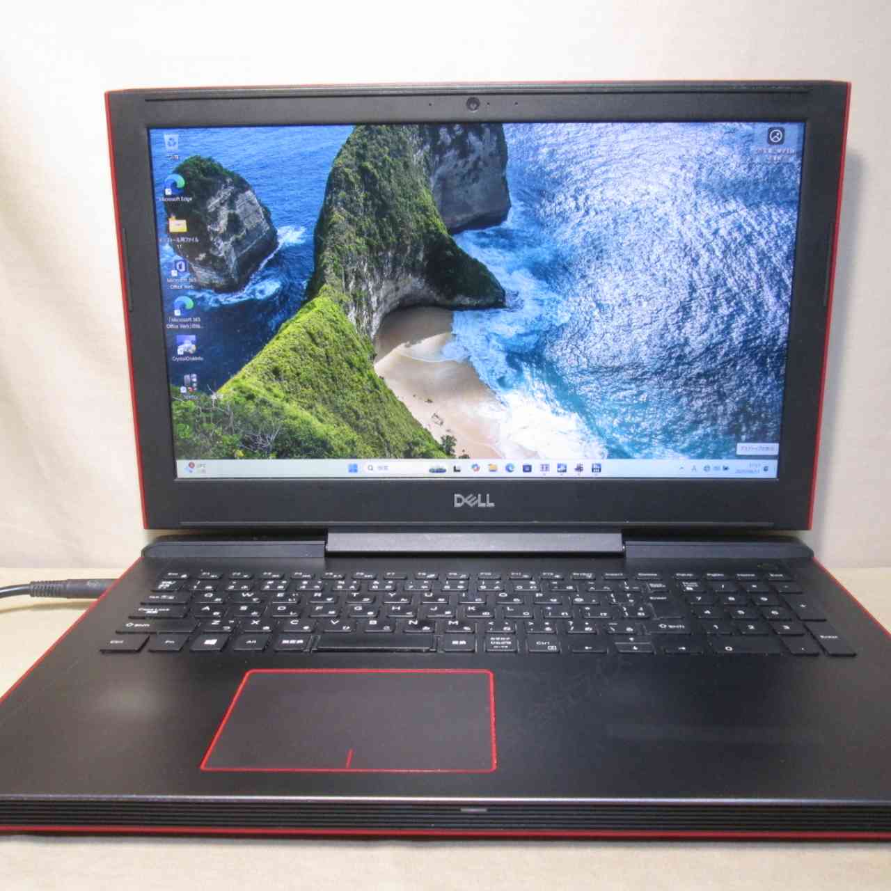 Inspiron 7577【SSD＆HDD搭載】　Core i7 7700HQ　16GBメモリ　【Windows11 Home】 ／保証付 [93707]