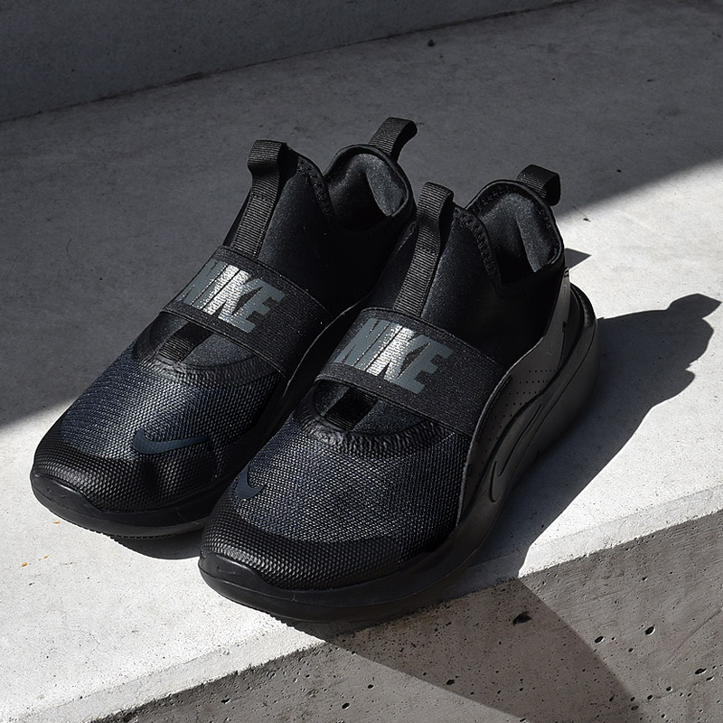 フレックス ランナー 4 GS IF2893 001 黒 スニーカー スリップオン スリッポン シューズ カジュアル ファッション スポーツ 運動 靴 ジュニア