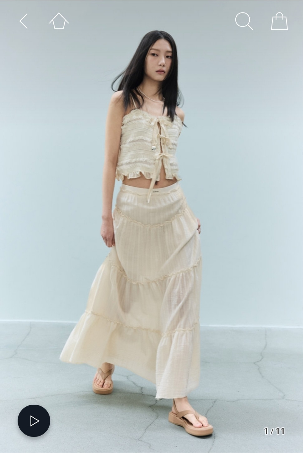 GCUT フリル タイ クローザー スリーブレス トップ