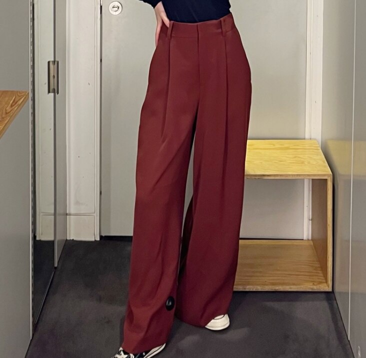 ワイドパンツ レディース ボトムス パンツ ワイドストレートパンツ カラーパンツ ロング丈 ワインレッド 通勤 通学 オフィス シンプル きれいめ デイリー 休日 着回し タック入り おしゃれ